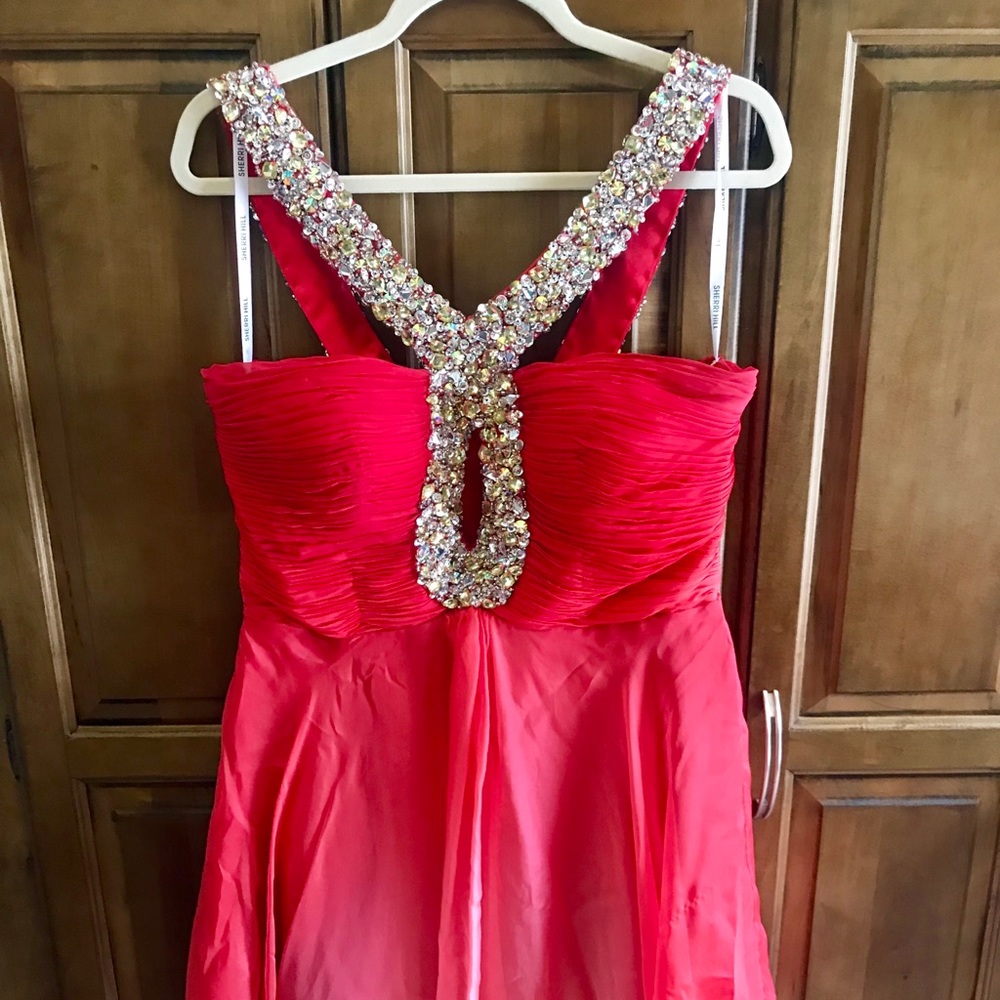 Sherri Hill ombré red dress! GORGEOUS!!!!!!!!!